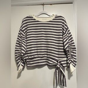 NWOT Kensie Womens Sz:S striped‎ tie-waist ruched sleeve Pullover sweatshirt.
